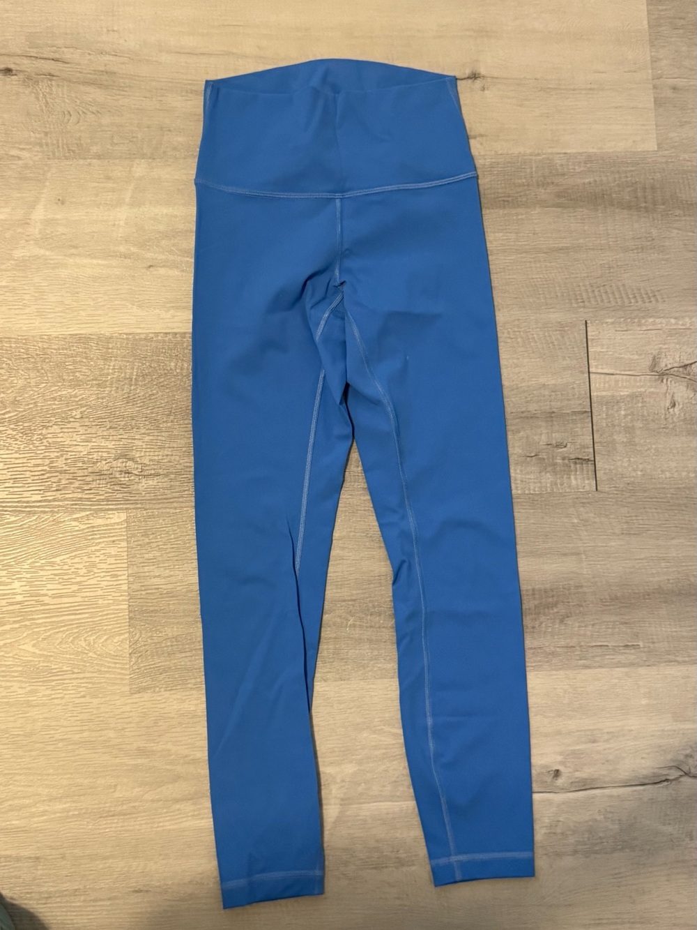 Lululemon Wunder Under Size 4